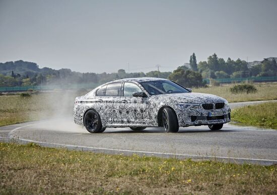 BMW M5, sarà 4x4 con la trazione M xDrive BMW M5, sarà 4x4 con la trazione M xDrive