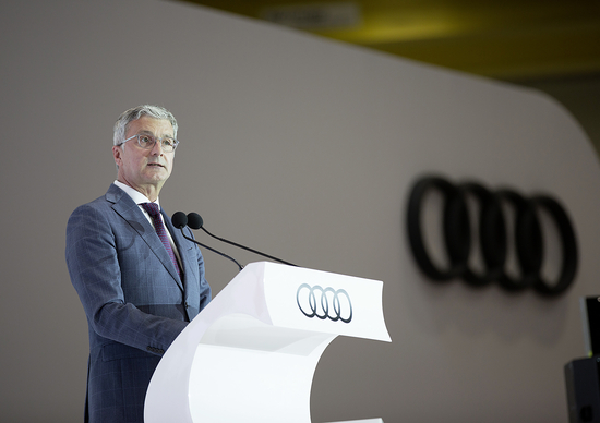 Audi A8, ecco la nuova generazione Audi A8, ecco la nuova generazione