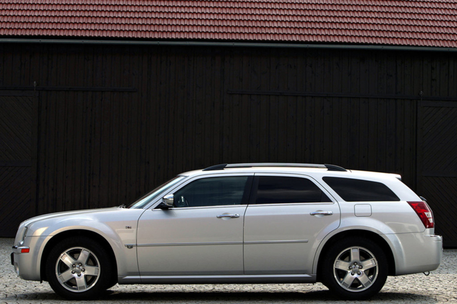 Listino Chrysler 300 C Station Wagon (200511) usate Automoto.it