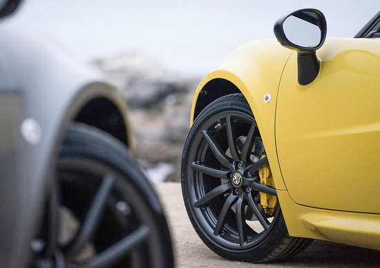 Clamoroso: Alfa Romeo 6C, in arrivo la 4C con motore V6? Clamoroso: Alfa Romeo 6C, in arrivo la 4C con motore V6?