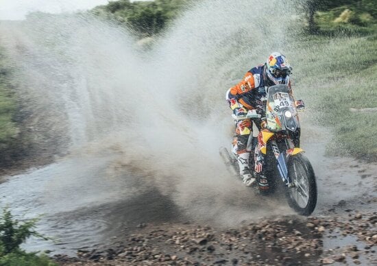 Dakar 2016. Live terza tappa: vincono Barreda (moto) e Loeb (auto) Dakar 2016. Live terza tappa: vincono Barreda (moto) e Loeb (auto)