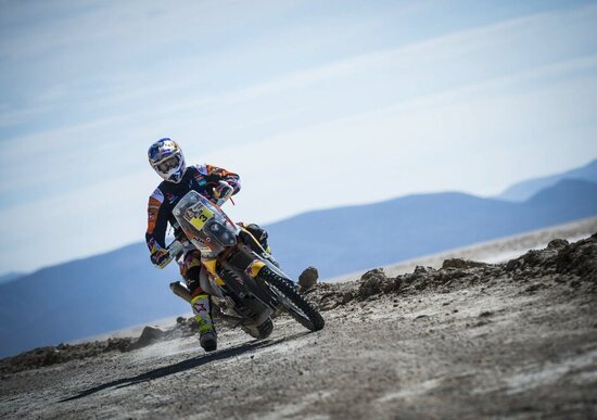 Dakar 2016. Toby Missile Price (KTM) e “Peter” (Peugeot) nel GP di Uyuni Dakar 2016. Toby Missile Price (KTM) e “Peter” (Peugeot) nel GP di Uyuni