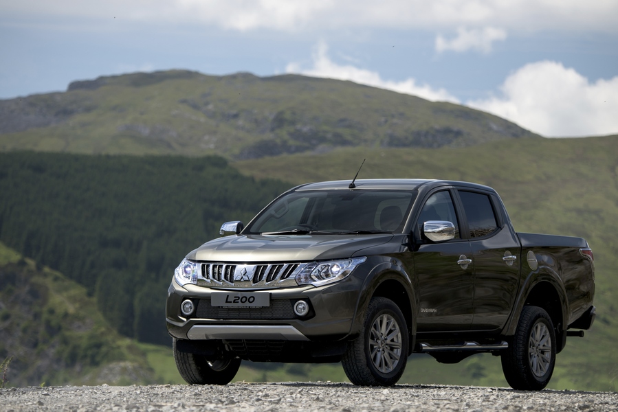 1046664-max-earey-mitsubishi-l200-074.jp