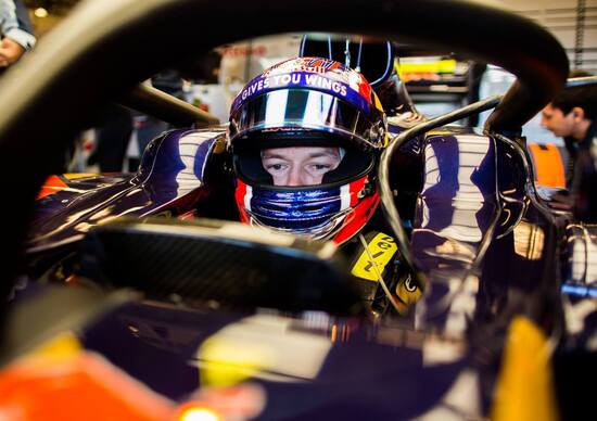 Formula 1: Daniil Kvyat confermato in Toro Rosso per il 2017