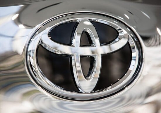 Toyota richiama 5,8 milioni di vetture per airbag difettosi