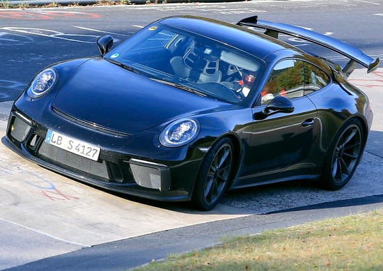 Porsche 911 GT3 facelift: test al Nürburgring