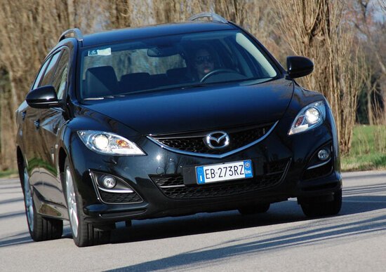 Mazda 6 2.2 CD 163 cv Luxury Wagon Mazda 6 2.2 CD 163 cv Luxury Wagon
