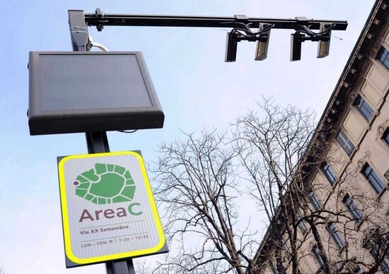 Milano: da lunedì 17 settembre riparte l’Area C Milano: da lunedì 17 settembre riparte l’Area C