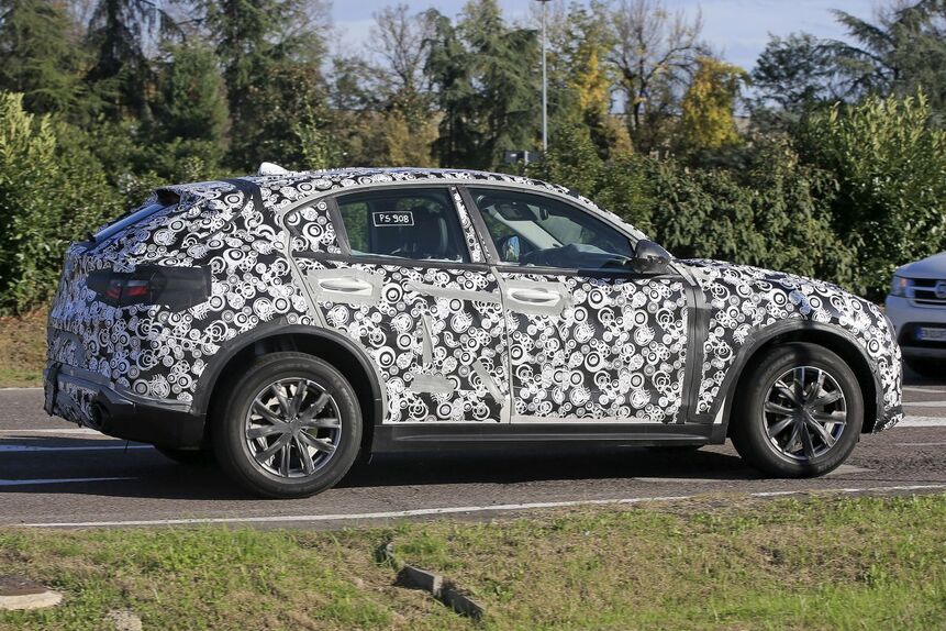 alfa-romeo-stelvio-007.jpg