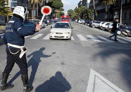 Milano: blocco del traffico domenica 12 maggio Milano: blocco del traffico domenica 12 maggio