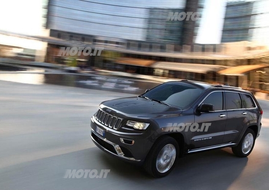 Nuova Jeep Grand Cherokee: listino prezzi Nuova Jeep Grand Cherokee: listino prezzi
