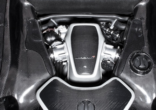 McLaren e BMW lavorano alla combustione del futuro McLaren e BMW lavorano alla combustione del futuro