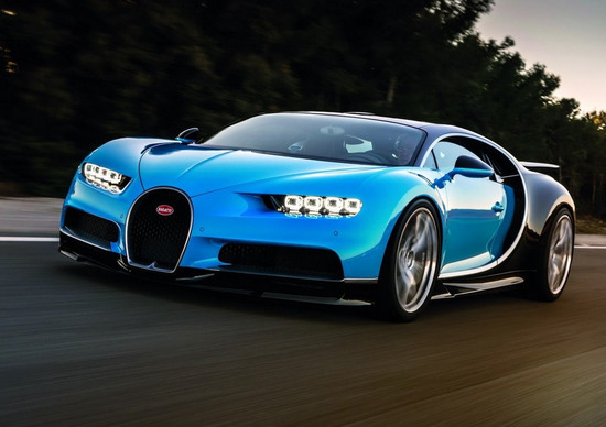 Bugatti Chiron: da 0 a 402 km/h e stop in meno di 60 secondi!